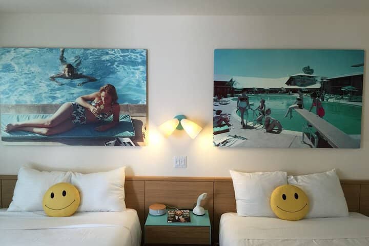 Room 42 of 255
