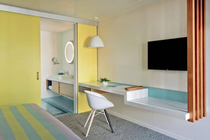 Room 81 of 255