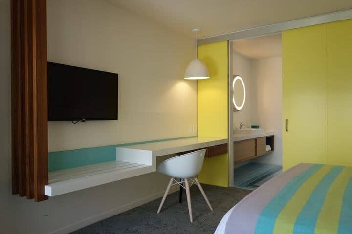 Room 114 of 255