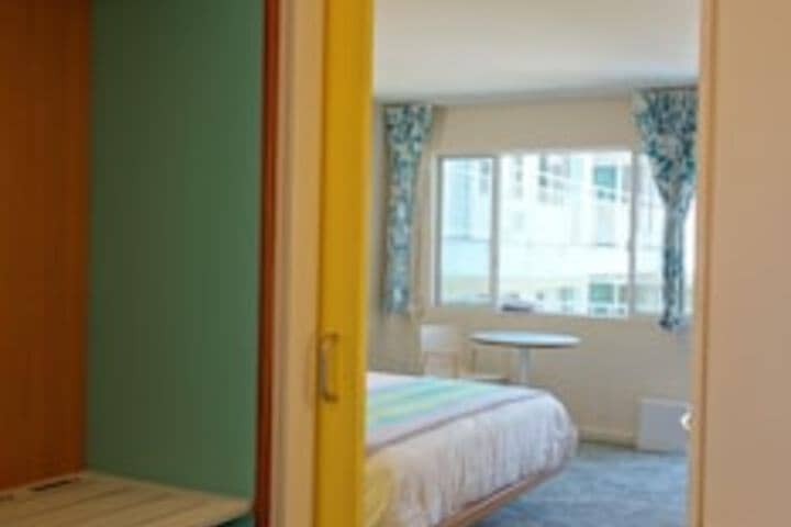 Room 88 of 255